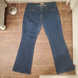 Boot Cut Levi's